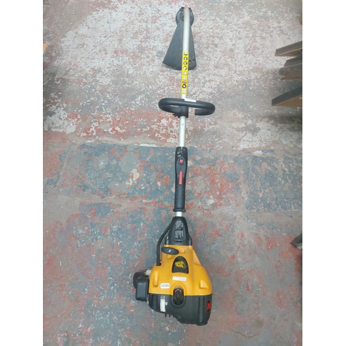 Jcb petrol outlet strimmer