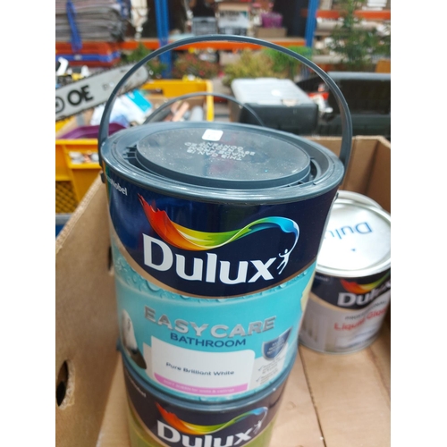 1318 - Four new Dulux paint pots, one 5Ltr Violet white silk emulsion, 2.5Ltr Timeless kitchen, Pure Brilli... 