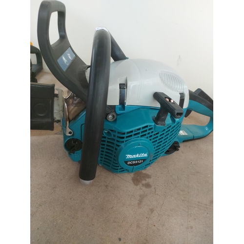 1365 - A  blue and grey Makita ECS5121 petrol chainsaw with 17