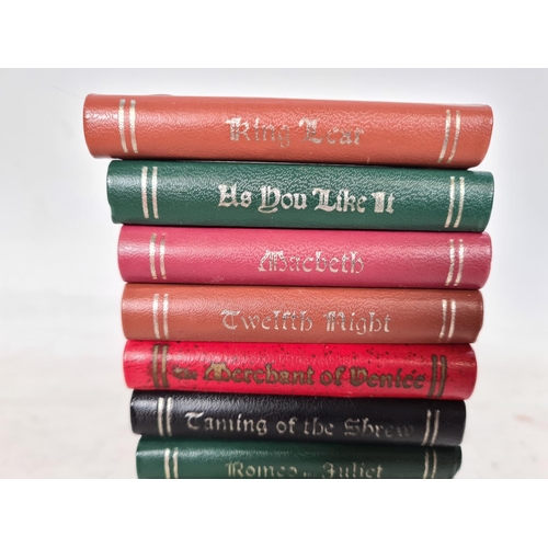 533 - A set of twelve William Shakespeare 'Midget Classics' pocket books published by Burgess & Bowes of L... 