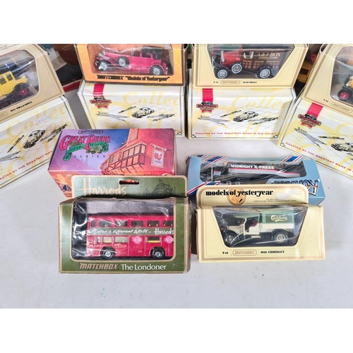 537 - A collection of boxed diecast vehicles to include one Matchbox K-93, one Matchbox Superkings K-17 co... 