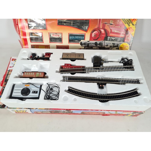 558 - Three part complete electric train sets to include Horny Industrial Freight, Hornby Freight Master a... 