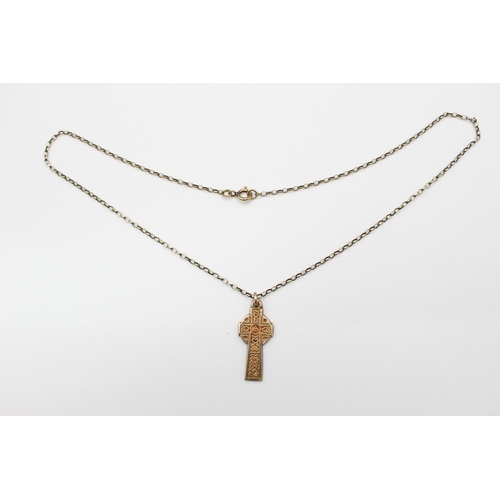 110 - A 9ct gold Celtic cross pendant necklace - approx. gross weight 5.3 grams