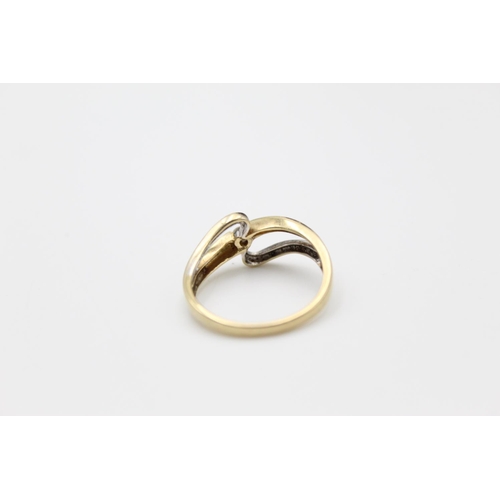 99 - A 9ct gold stylised gemstone solitaire ring, size Q ½ - approx. gross weight 2.6 grams