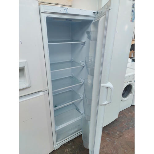 indesit r600a