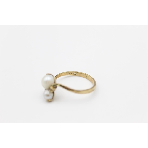 117 - A 9ct gold pearl set ring, size N - approx. gross weight 1.9 grams