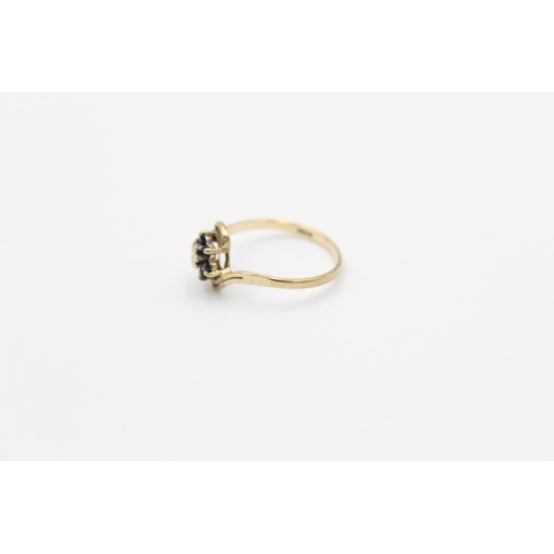 146 - A 9ct gold sapphire and diamond ring, size L - approx. gross weight 1.3 grams