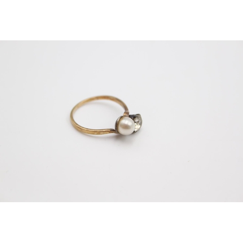 90 - A 9ct gold ciro pearl and paste Toi et Moi ring, size K - approx. gross weight 1.5 grams