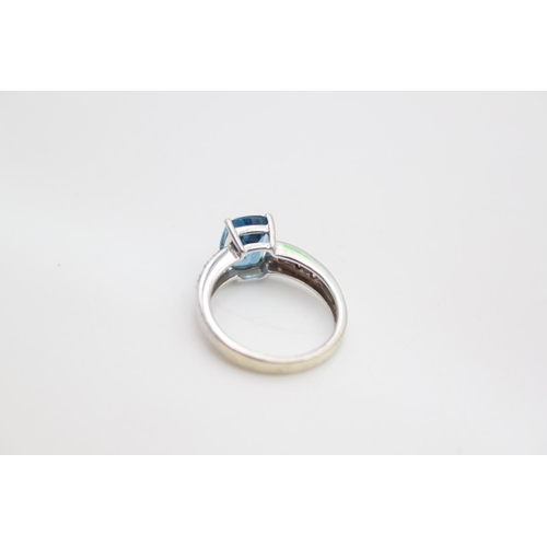 98 - A hallmarked Birmingham 9ct white gold diamond and aquamarine paste ring, size L ½ - approx. gross w... 