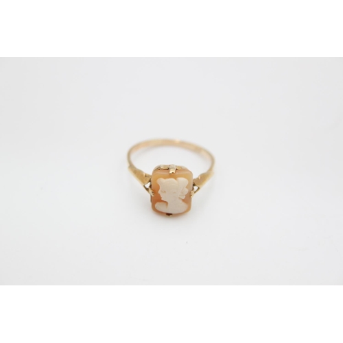 78 - A 9ct gold shell cameo set dress ring, size N ½ - approx. gross weight 1.69 grams