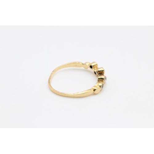 116 - A Portuguese .800 grade 18ct gold bubble ring - approx. gross weight 2.4 grams