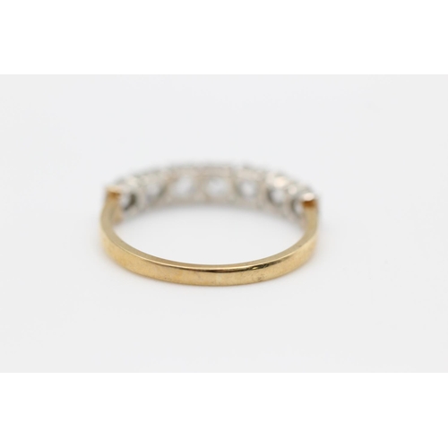 139 - A 9ct gold half eternity gemstone ring - approx. gross weight 1.7 grams