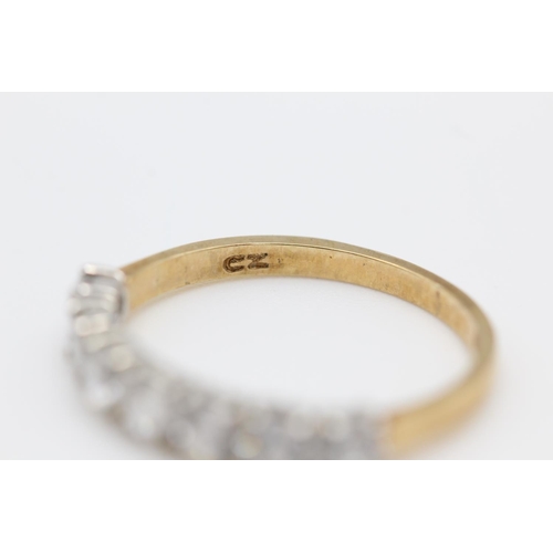 139 - A 9ct gold half eternity gemstone ring - approx. gross weight 1.7 grams