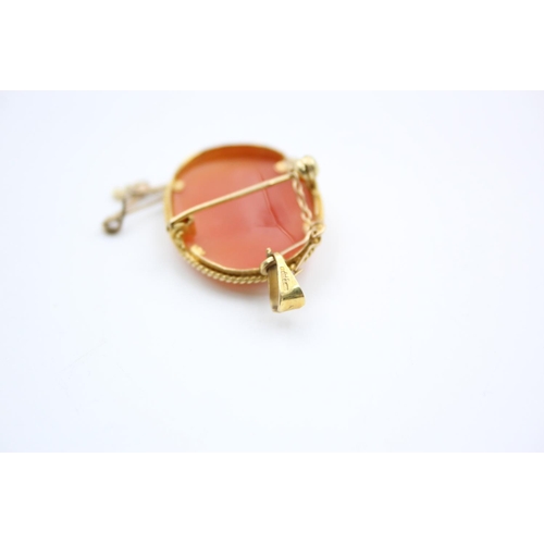 203 - A 9ct gold cameo brooch/pendant - approx. gross weight 4.6 grams