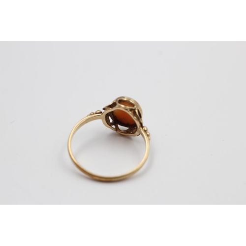 216 - A 9ct gold cameo ring - approx. gross weight 2 grams