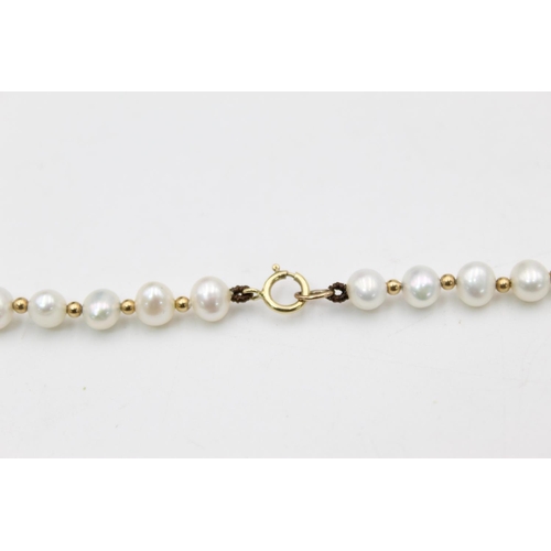 249 - A 9ct gold bead and pearl necklace - approx. gross weight 11.4 grams