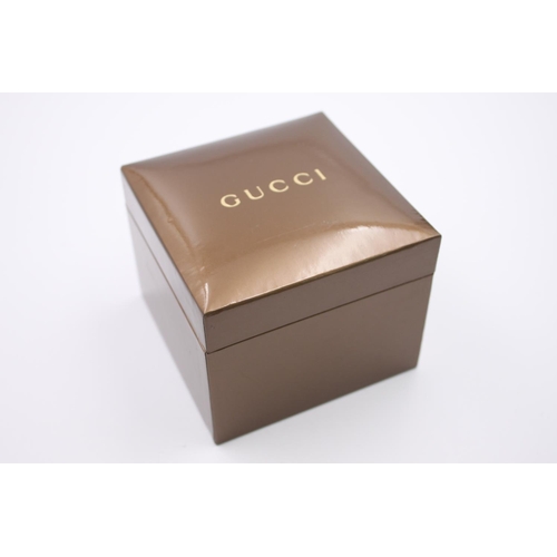 285 - A boxed Gucci stainless steel ladies quartz wristwatch