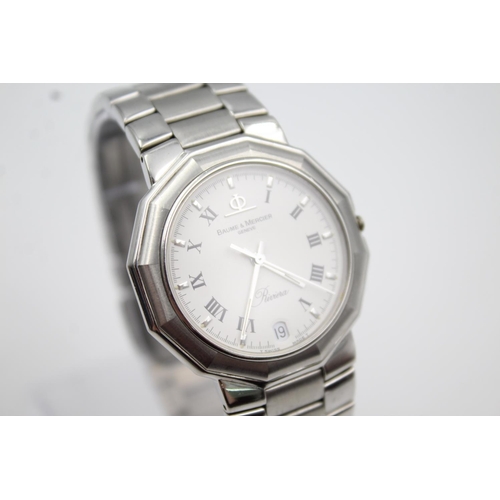 301 - A Baume & Mercier Riviera ladies quartz wristwatch