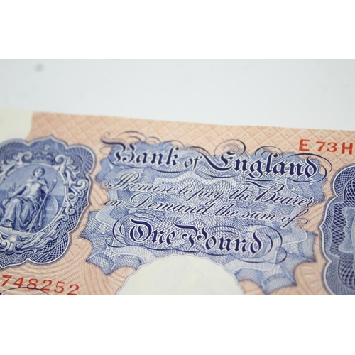 323 - Five Bank of England One Pound bank notes issued by Chief Cashier Peppiatt with prefix letters A-E