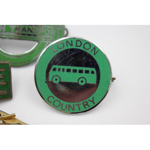 338 - Four vintage Bus Company enamel items, three badges and one tie-clip