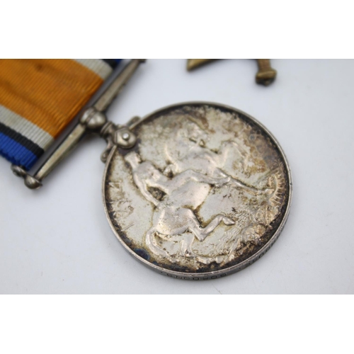 367 - Two WWI full size medals to include 1914-15 Star presented to S-3916 Pte. T. Jennings of the Gordon ... 