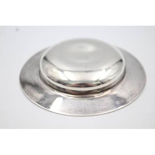 394 - A hallmarked London silver trinket dish, dated 1971 - approx. gross weight 63 grams and 9.5cm diamet... 