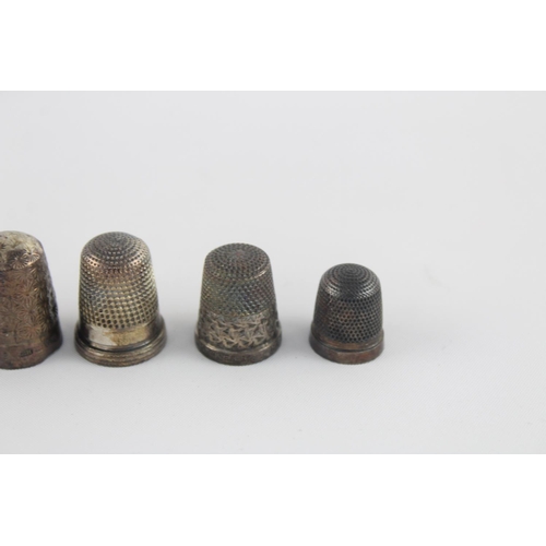 420 - Five assorted hallmarked sterling silver thimbles to include Charles Horner - approx. gross weight 2... 