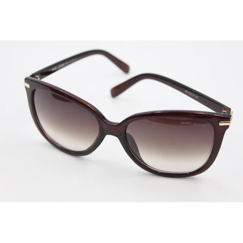 442 - A pair of Marc Jacobs deep burgundy oversize sunglasses