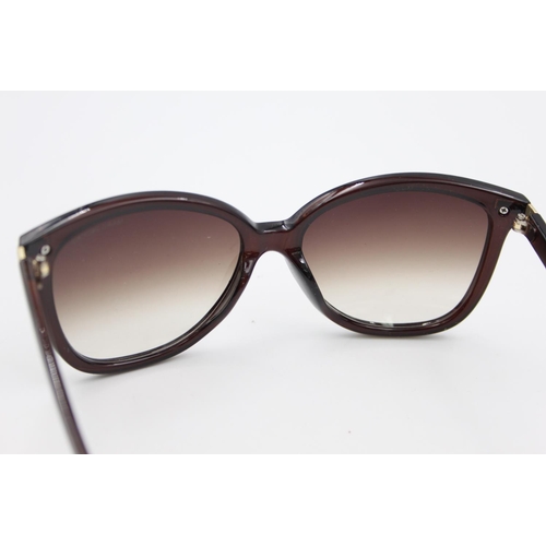 442 - A pair of Marc Jacobs deep burgundy oversize sunglasses