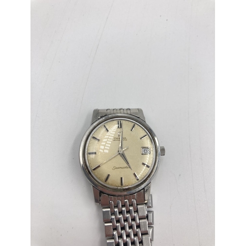 287 - A vintage Omega Seamaster automatic stainless steel wristwatch