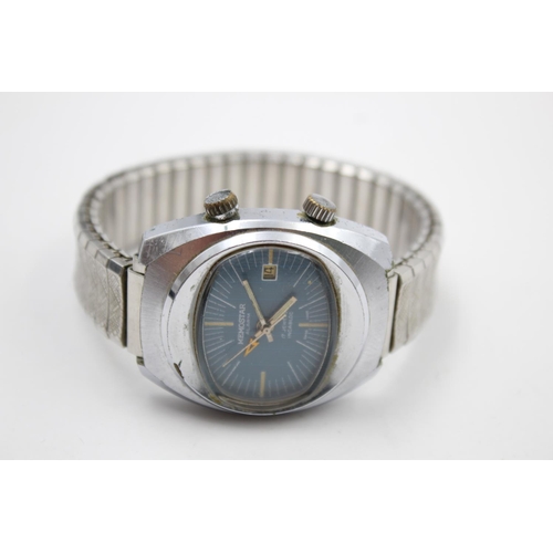 157 - A 1970s Memostar alarm hand wind wristwatch