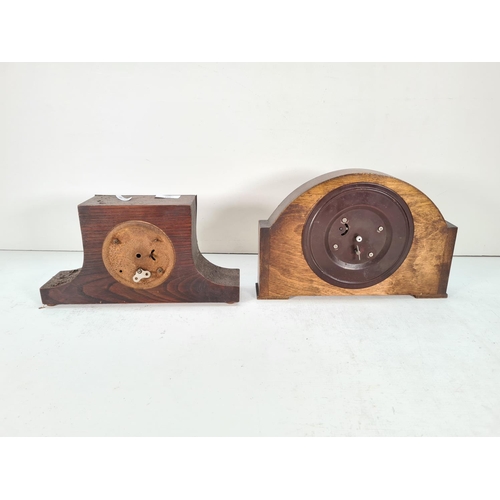 443 - Two vintage wooden cased mantel clocks, one oak cased and one walnut effect cased