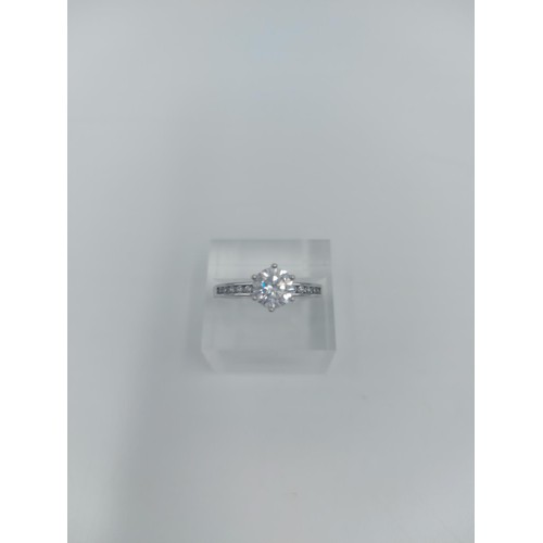 126 - Three pieces of silver to include a 925 silver CZ solitaire ring, size P - approx. gross weight 2.5 ... 