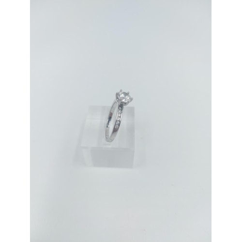 126 - Three pieces of silver to include a 925 silver CZ solitaire ring, size P - approx. gross weight 2.5 ... 