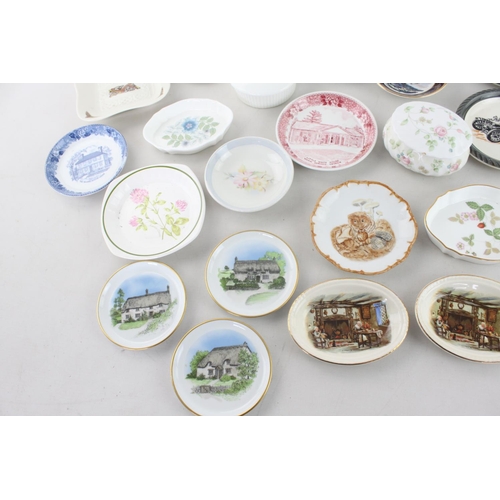 253 - A large collection of assorted ceramic trinket dishes to include Wedgwood Wild Strawberry, Adams, Wa... 