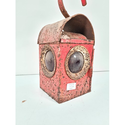 353A - A vintage Parker red metal paraffin road/railway warning lantern - approx. 39cm high