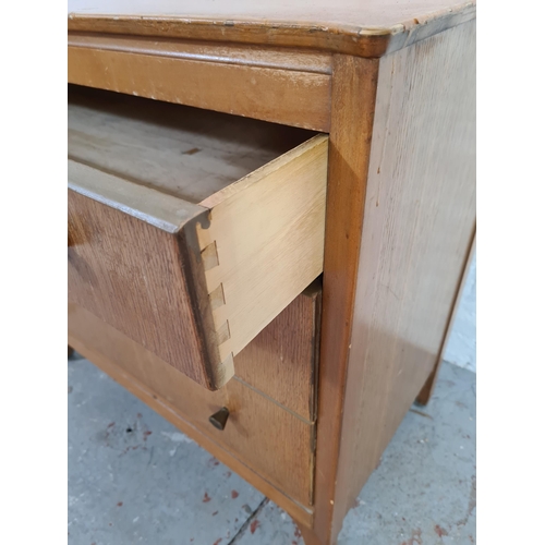 1045 - A mid 20th century Lebus oak chest of three drawers - approx. 72m high x 78cm wide x 43cm deep