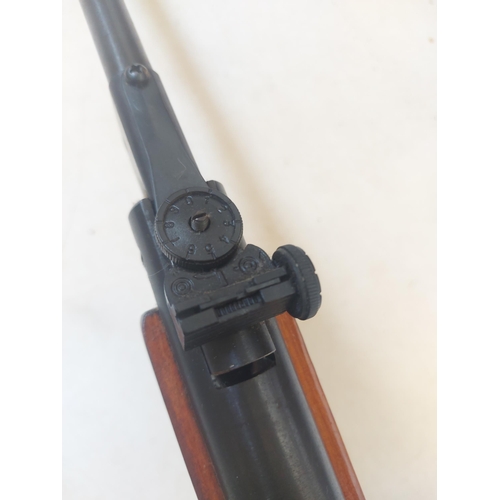 1281 - An unbranded model 162 break barrel air rifle with telescopic sight