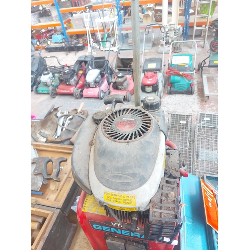 1296 - A red Generac model VT2600 petrol generator