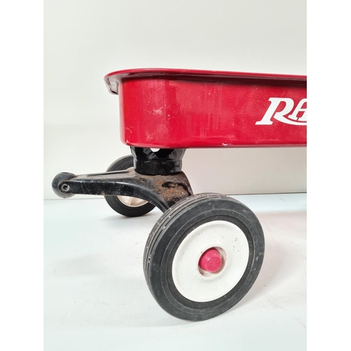 311A - A Radio Flyer pull-along kids wagon