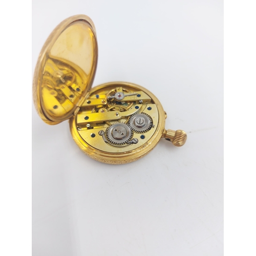 91 - A Victorian 18ct gold Cuivre ladies pocket watch with engraved floral case, circa 1890 - approx. gro... 