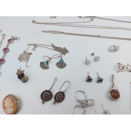 69D - A large collection of hallmarked silver jewellery to include earrings, cameo brooch, necklace pendan... 