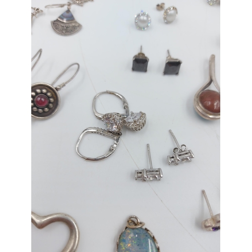 69D - A large collection of hallmarked silver jewellery to include earrings, cameo brooch, necklace pendan... 