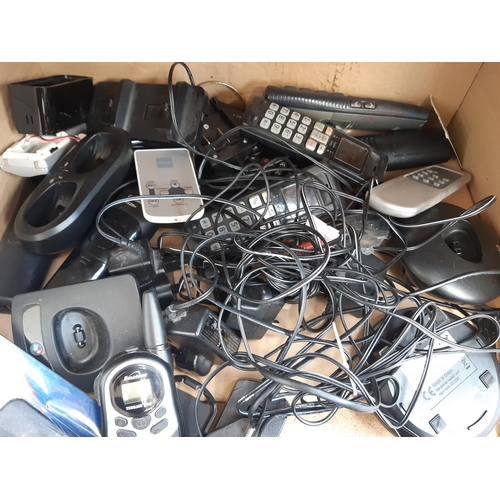 1176 - A box containing a collection of electrical items to include boxed Sky 450SK Now TV with remote cont... 