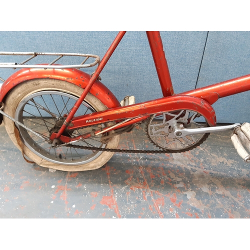 1210 - A vintage red Raleigh RSW16 lady's shopping bike with Dynamo front hub, lights, sprung saddle and th... 