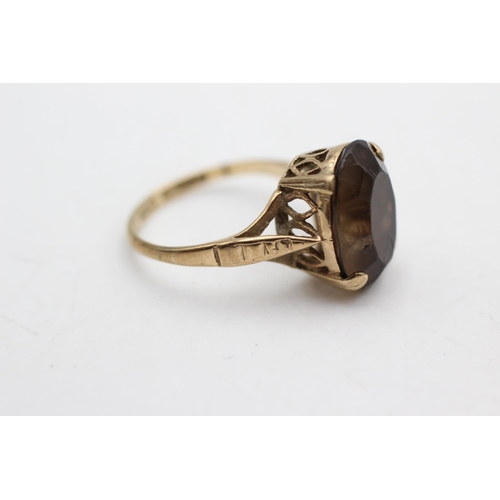 15 - A hallmarked Birmingham 9ct gold smoky quartz dress ring, size M½ - approx. gross weight 3.3 grams