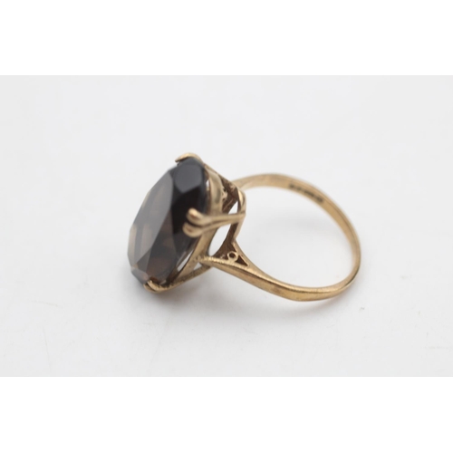 78 - A vintage 9ct gold smoky quartz cocktail ring, size L - approx. gross weight 4.4 grams