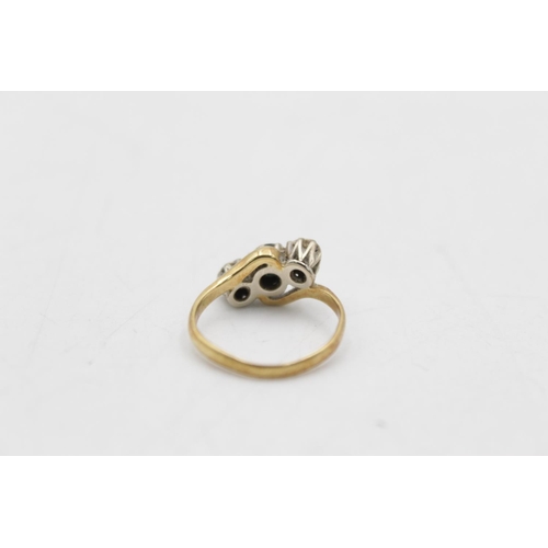 101 - A hallmarked Birmingham 18ct gold diamond and sapphire trilogy ring, size K - approx. gross weight 3... 