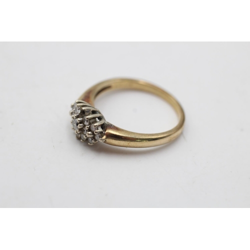 113 - A 9ct gold diamond dress ring, size N - approx. gross weight 3 grams