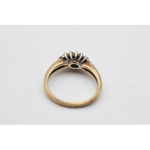 113 - A 9ct gold diamond dress ring, size N - approx. gross weight 3 grams